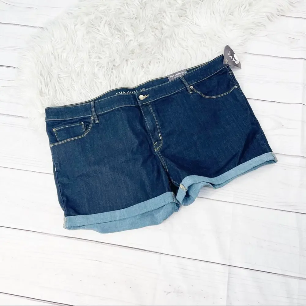 Ava & Viv Women's Plus Size Denim Midi Shorts, Dark Denim Wash Size 26W - Picture 2 of 5
